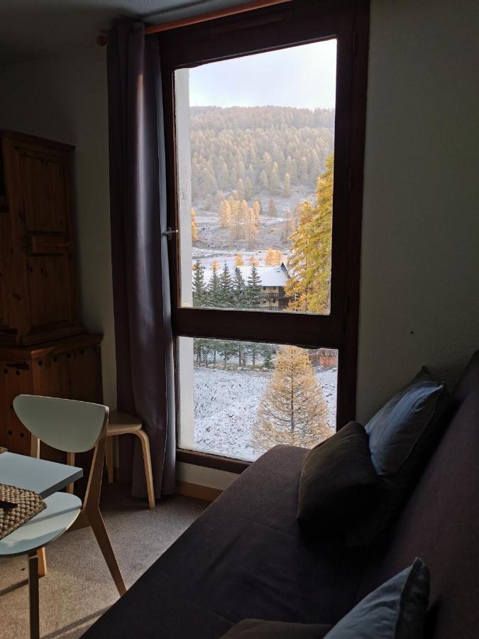Grand studio 4 à 6 personnes, au pied des pistes Vars (Hautes-Alpes) Exterior foto